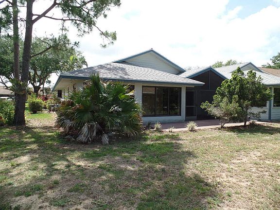 5th image of 12739 SE Cascades Ct