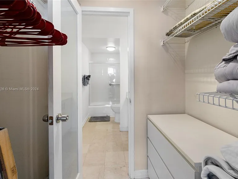 100 Lincoln Rd #820 — Photo 12