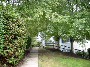 304 Chatfield Dr, Pompton Plains, NJ 07444