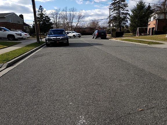 5th image of 856 Myrna Dr