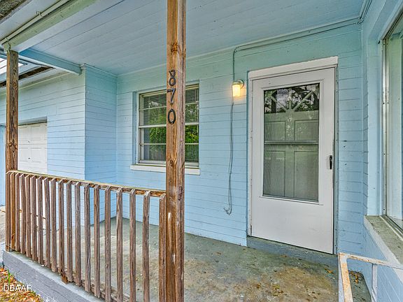 2nd image of 870 Oak St