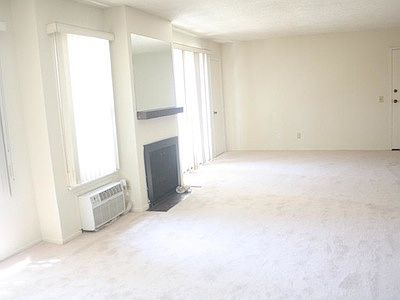 4th image of 1310 Barry Ave APT 107