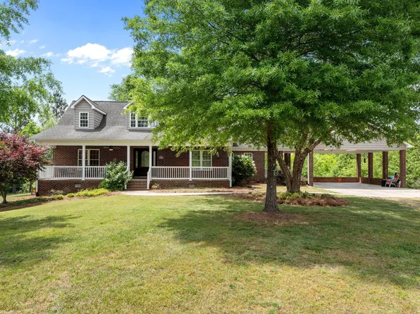 1852 Gwyn Rd, Burlington, NC 27217