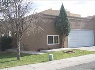 7243 Chickadee Ln NE, Albuquerque, NM 87109