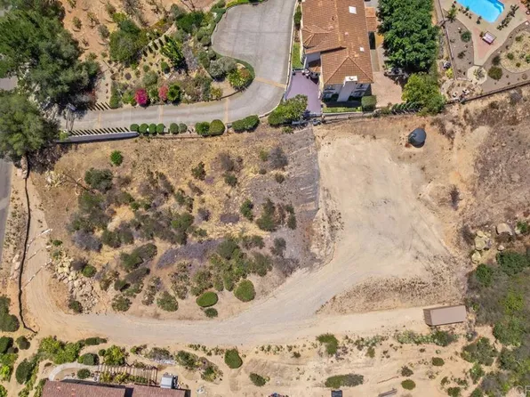 920 Cycad Dr, San Marcos, CA 92078