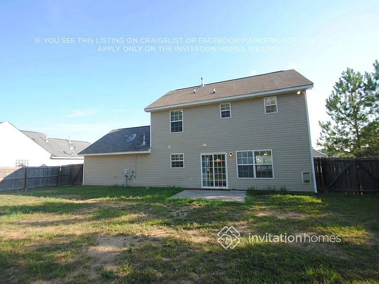 214 Glencroft Dr — Photo 5