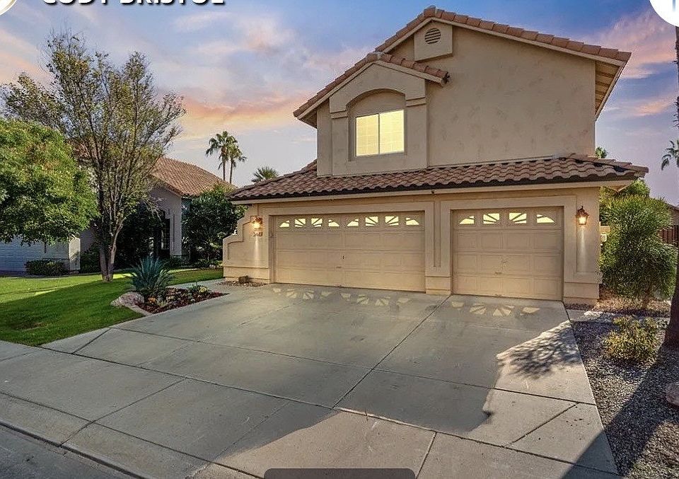 1st image of 3447 E Glenhaven Dr