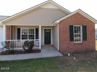 111 Wynfield Ln, Bonaire, GA