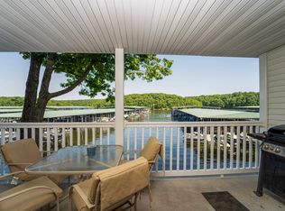 4800 Eagleview Dr #113, Osage Beach, MO 65065