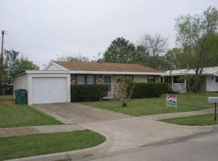 6401 Flamingo Rd, Greenville, TX 75402