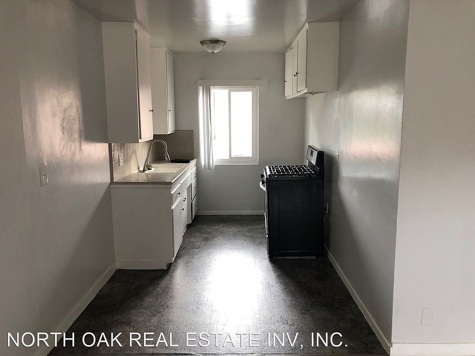 1st image of 616 Kew St APT B
