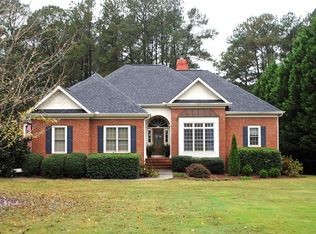 214 Westchester Dr, Griffin, GA 30223