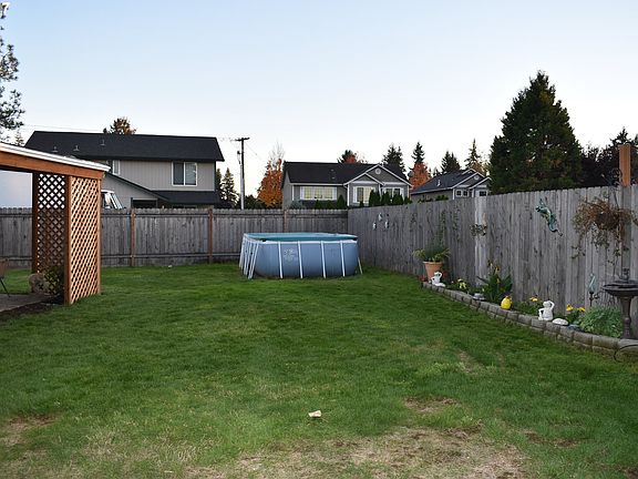 3rd image of 8406 NE 160th Ave