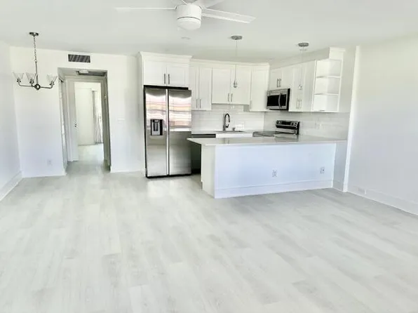156 Fanshaw Way, Boca Raton, FL 33434