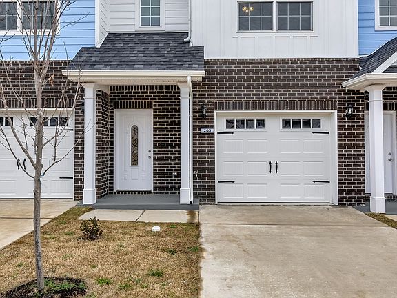 2nd image of 205 Longfellow Ln
