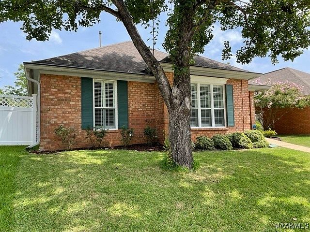 1st image of 707 Eliza Pl