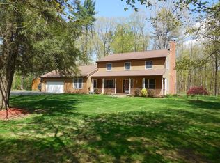 63 N Loudville Rd, Northampton, MA 01062
