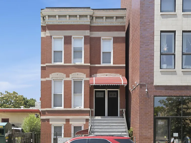 1838 N Damen Ave #2F — Photo 14