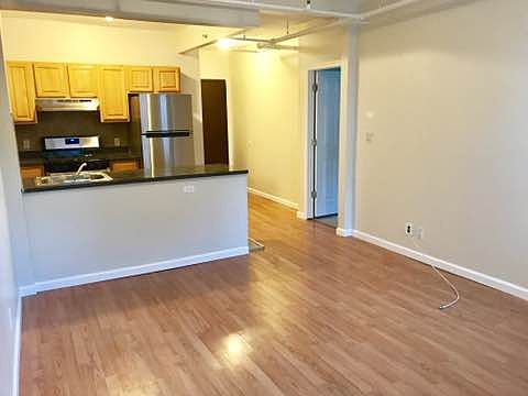 2nd image of 3012 Astoria Blvd APT 8