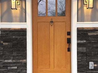 1071 Beacon Hill Dr, Dexter, MI 48130