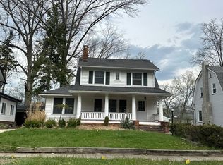 3175 Sycamore Rd, Cleveland Heights, OH 44118