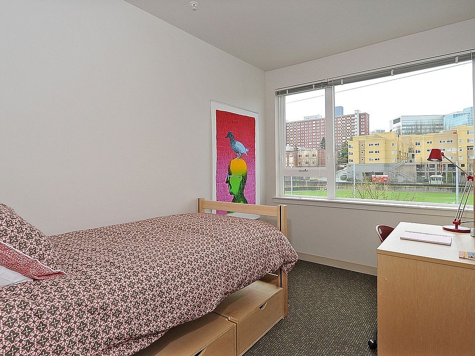 4 Bedroom (3)