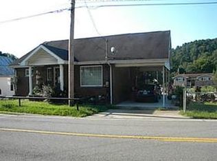 2986 Pennsylvania Ave, Charleston, WV 25302