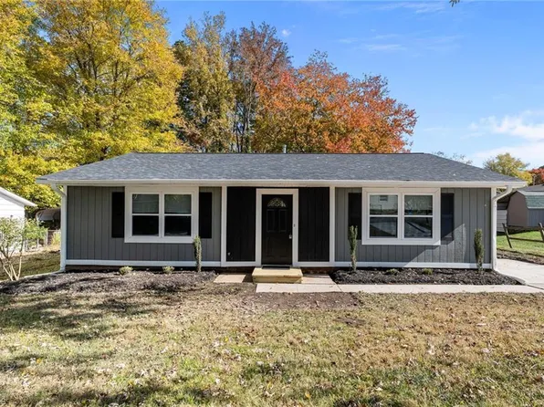 3005 Longford Ave, Greensboro, NC 27406