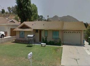 370 Buckskin Ln, Norco, CA 92860