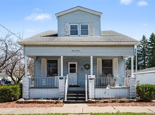 1101 S Farragut St, Bay City, MI 48708