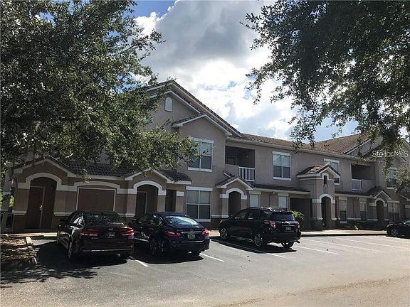 3rd image of 10421 Villa View Cir