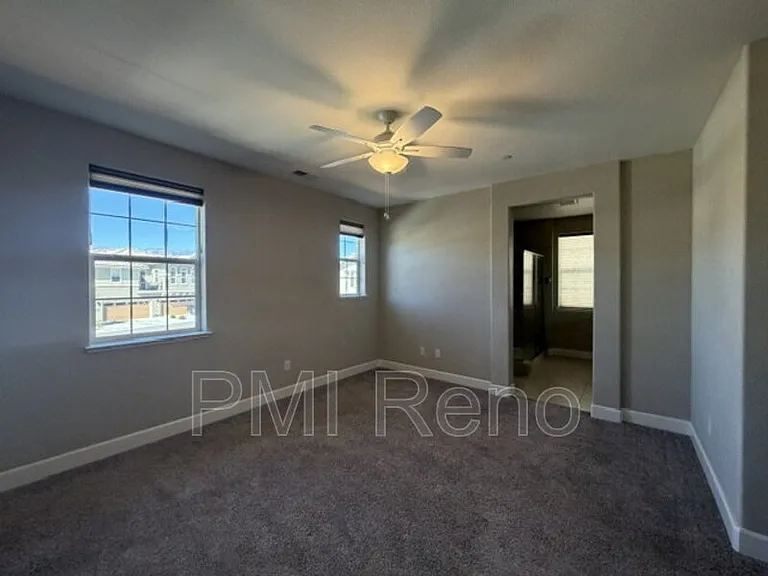 1795 Dark Horse Rd #C — Photo 15