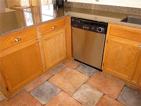 5th image of 16906 Dashwood Creek Dr