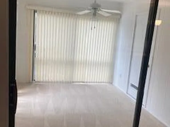 1 Medford Ct, Red Bank, NJ 07701