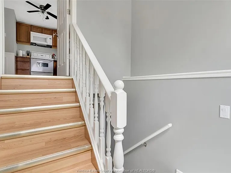 176 Rivervilla Ct #UPPER — Photo 4