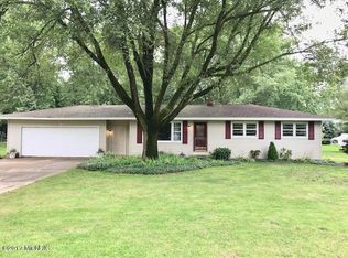 2550 William Ave, Holland, MI 49424