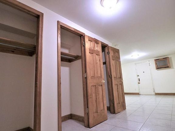 3rd image of 317 W 107th St APT A
