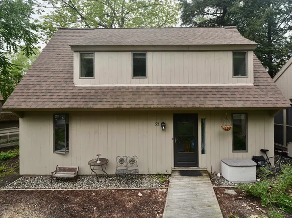 21 Pleasant Drive, Grantham, NH 03753