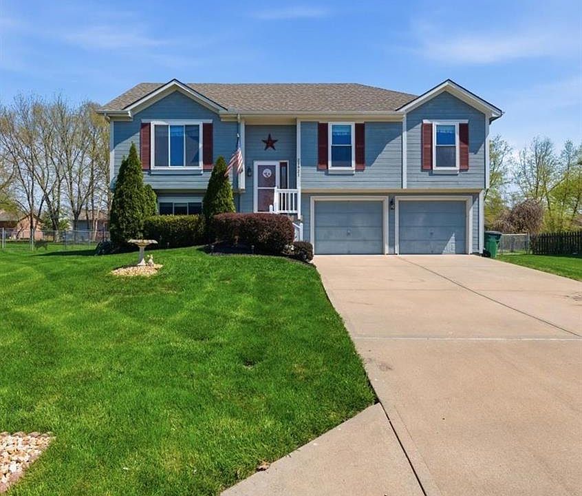 1st image of 21921 Gracie Dr