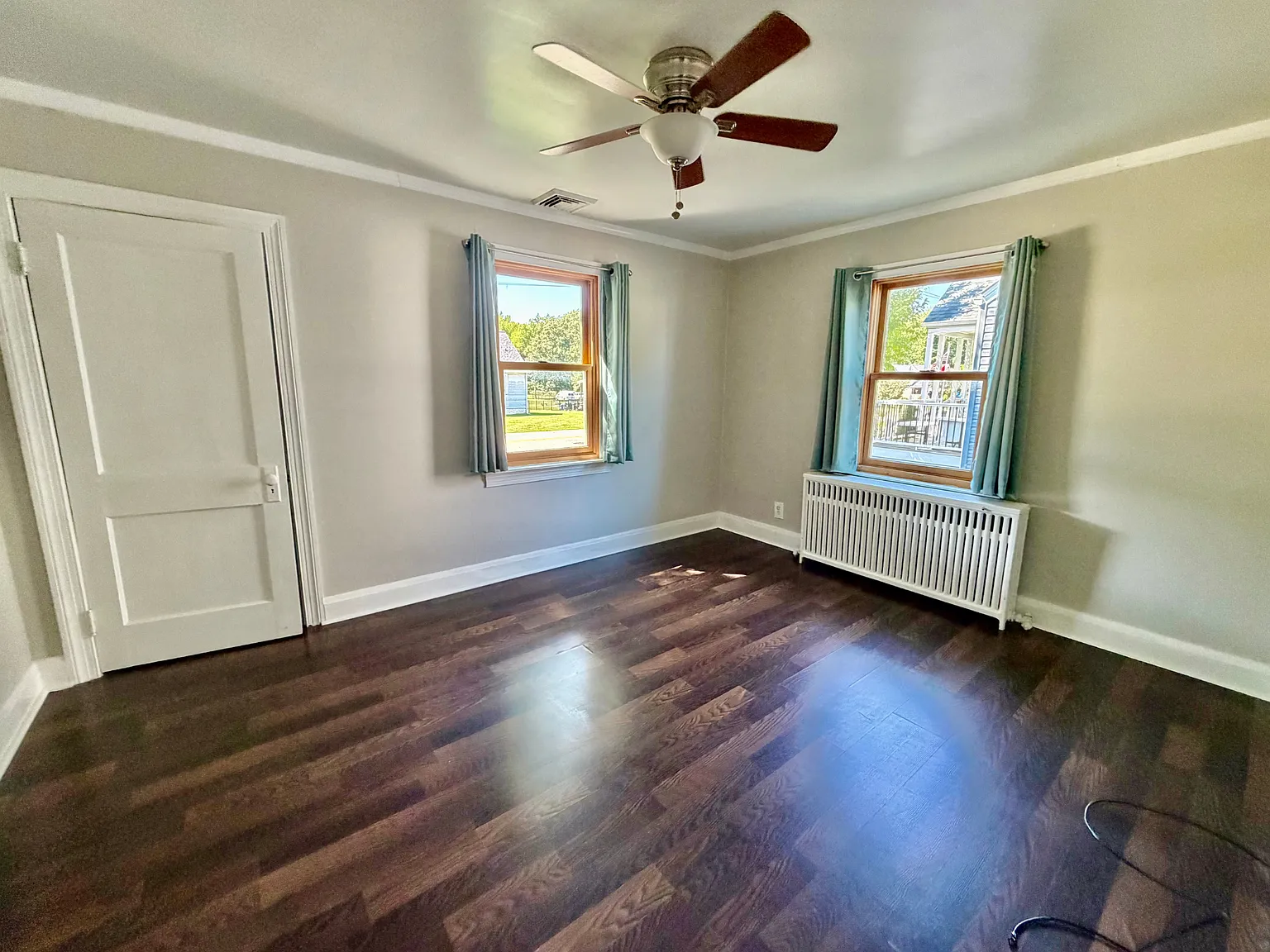 2 bed, 1296 sqft, $2,600 — Photo 4