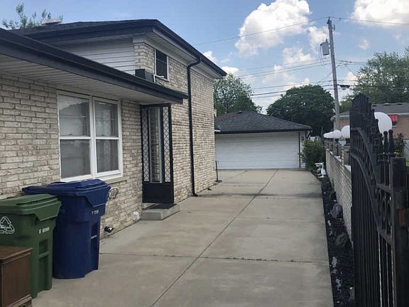 5th image of 10421 S Washington Ave