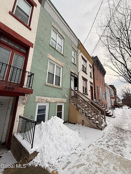 3rd image of 397 Washington Avenue
