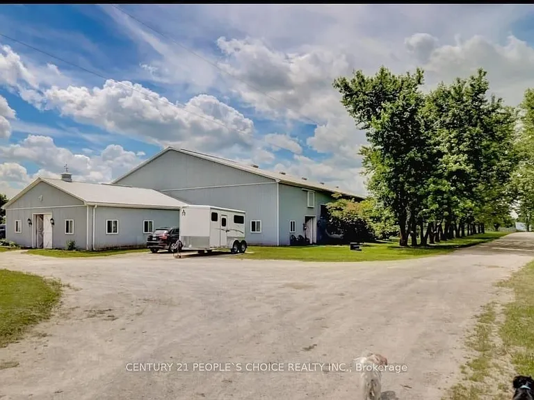 18743 Saint Andrews Rd N #BARN AND ARENA — Photo 11