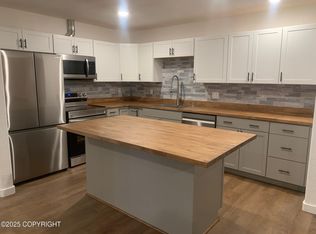 11429 Heritage Ct APT 2, Eagle River, AK 99577