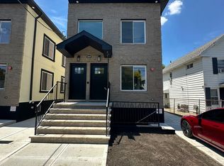 2215 Seymour Ave #1, Bronx, NY 10469