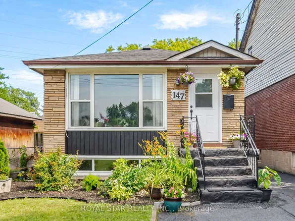 147 Grace Ave, Hamilton, ON L8H 3W9