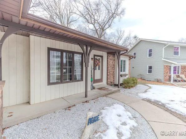 3835 Cook Ct SW, Wyoming, MI 49519