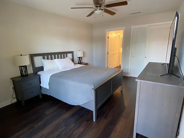 1202 Thorpe Ln #709 — Photo 12