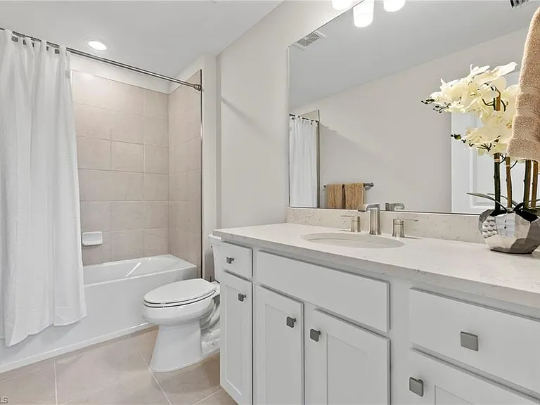 2147 Yellowfin Cir — Photo 16