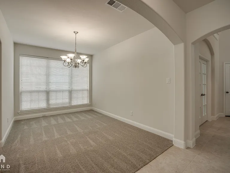 3324 Damsel Sauvage Ln — Photo 9
